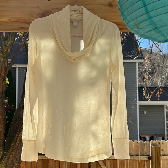 Banana Republic NWOT Long Sleeve Gummy Cowl Neck Cocoon Top Medium Cream Ivory - Picture 3 of 15